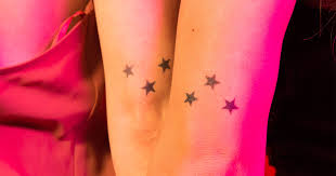 You'll walk away knowing how to become a tattoo master! Infected Tattoo Signs Healing Treatments What To Do