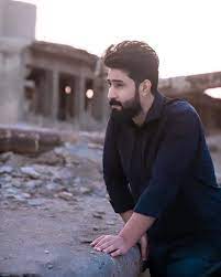 ahmed alsaeedi احمد الساعدي on instagram إذا گلب القفص على الطير يمر بينه بغيابك خ يـر character fictional characters