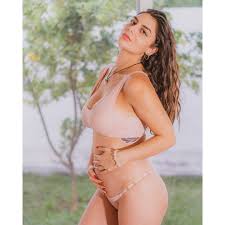 Con cinco meses de embarazo, kathy contreras es protagonista de un docurreality que ella misma estrenó en su cuenta de instagram. Kathy Contreras Luce Su Pancita De Embarazo Con Fotos En Lenceria