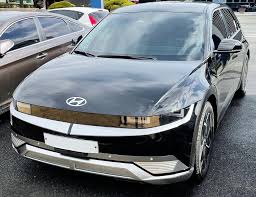 Price details, trims, and specs overview, interior features, exterior design, mpg and mileage capacity, dimensions. Ioniq 5 Wikipedia