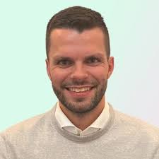 Yesterday I received the Leader Of The Year Award at the LHi Group European  Awards ceremony. It's an individual award but one I couldn't have won  without the help of so many