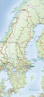 Suecia es una nación escandinava con miles de islas costeras y lagos interiores, junto con vastos bosques boreales y montañas glaciares. Mapa De Trenes De Suecia Acp Rail