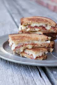 Sandwich Mit Brie Parmaschinken Und Feige Rezept Lebensmittel Essen Rezeptideen Essen