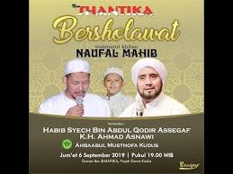 Aisyah radiallahu 'anha istri nabi shallallahu 'alaihi wasallam menceritakan, rasulullah shallallahu 'alaihi wasallam menikahiku di bulan syawal, dan membangun rumah tangga denganku pada bulan syawal. Shantika Bersholawat Bersama Habib Syeh Bin Abdul Qodir Assegaf By Metabuana Kudus