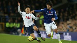 Expect a tight contest with mourinho and ancelotti attempting to outwit each. Everton E Tottenham Empatam Em Jogo Marcado Pela Lesao De Andre Gomes Veja Os Gols Goal Com