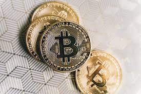 Bitcoin supply is declining as only 10 ...