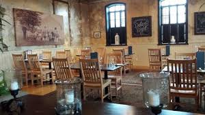 borealis old schoolhouse dining room