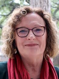 Eva Doyle's Instagram, Twitter & Facebook