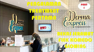 Diformulasikan dengan pink lemon dan ekstrak kulit jeruk mandarin, scrub dengan kandungan vitamin c yang tinggi ini bisa menghaluskan kulit wajah yang kasar dan. Pengalaman Treatment Pertama Di Derma Express Menghilangkan Bekas Jerawat Flek Komedo Part1 Youtube