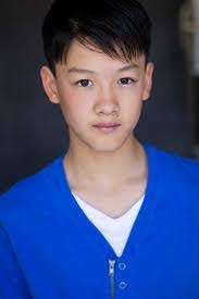 Asher Lee's Instagram, Twitter & Facebook