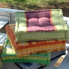 Convenienza fai da te, da noi troverai arredamento, arredo giorno, arredo giardino, arredo bagno, arredo ufficio, prodotti per giardinaggio e attrezzi da lavoro. Convenzionale Cuscini Arredo Fai Da Te Cuscini Arredamento Cuscini Divano