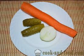 Abrir nuestro apetito para los demás aperitivos. Una Simple Ensalada Con La Zanahoria Y El Pepino De Corea Como Cocinar Ensalada Coreana De