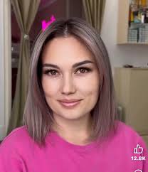 I get it, my training was cap highlights, a lot of 40vol, actually 60vol  and a lot of 6/7 lowlights. The truth is that my clients aren't asking for  that, they are