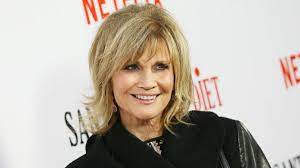 Additionally, she has been appearing on chicago p.d since 2014. Ydlv4k3j4oyixm