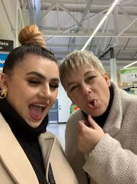 Mum-of-five dies suddenly just days after celebrating her birthday