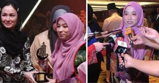 Saksikan secara langsung pada setiap malam bermula 12 april 2021. Belajar Tarannum Dari Usia 5 Tahun Inilah Farhatul Fairuzah Juara Tilawah Antarabangsa Pada Usia 19 Tahun Lepat Pisang