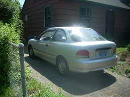 Give your 1999 hyundai accent a performance edge and a look that stands out from the pack with a custom rear spoiler. 1999 Hyundai Accent Test Drive Review Cargurus