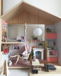 Starting To Look Like A Home For One Ikeahack Flisat Ikeadollhouse Tiinacustom Merrydollroundmousse Ikea Dollhouse Barbie House Doll House