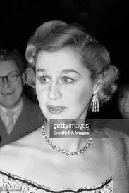 28 Lisa Leighton Stock Photos, High-Res Pictures, and Images