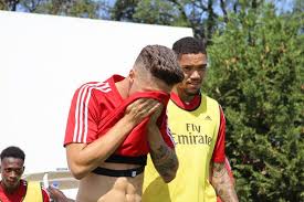 Sport lisboa e benfica comc mhih om, commonly known as benfica, is a professional football club based in lisbon, portugal, that competes in the primeira liga, the top flight of portuguese football. Benfica Lissabon Starten Mit Firstbeat Sports In Die Neue Saison