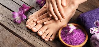 Profesjonalny manicure i pedicure | Derma Lux Clinic Katowice