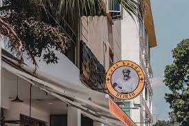 It was developed by pelangi berhad group in the 1990s and now become a mini commercial centre with several major bank branches: This Restaurant In Taman Molek Serves One Of The Best Nasi Kandar In Johor Johor Foodie