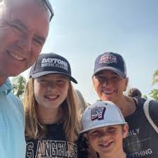 Larry Peter (@LarryPeter1974)