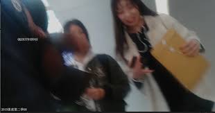 flashing | MOTHERLESS.COM ™