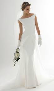 Simple Elegant Wedding Dress For Older Bride Simple Elegant Wedding Dress Elegant Wedding Dress Wedding Dress Organza