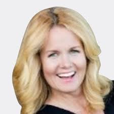 Carol Grannis's Instagram, Twitter & Facebook