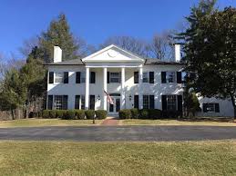 3311 Mt Rainier Hills And Dales Renting A House Colonial Style Homes House Styles