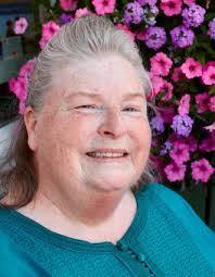 Kyra Hardy's Instagram, Twitter & Facebook