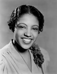 Here are a couple of rare old songs (one below and one in comments with her  story) by Winnipeg jazz singer Maxine Ware, my Auntie Maxie! 🥰, that her  son Chuck James