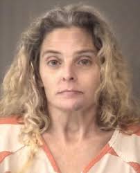 Woman handed 94 years in boyfriend's stabbing death