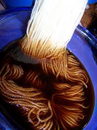 Add natural color to your knitting yarn: How To Dye Wool Yarn With Coffee Tea And Turmeric 5 Steps With Pictures Instructables