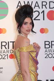 Whether you prefer the convenience of an electric can opener or you're perfectly fine with the simplicity of manual models, a can opener is an indispensable kitchen tool you can't live without unless you plan to never eat canned foods. Dua Lipa Channels Modern Day Marie Antoinette In Corseted Dress