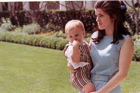 A gift from president lyndon b. Luci Baines Johnson Nugent And Son Patrick Lyndon Nugent On The White House Lawn Harry S Truman
