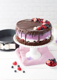Schokoladen Torte Mit Beeren Schokoladen Torte Kuchen Und Torten Beeren Torte