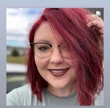 Dana Downing's Instagram, Twitter & Facebook