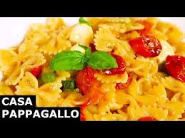 Pasta Pomodorini Acciughe E Mozzarella S1 P27 Youtube Pomodorini Primi Piatti Di Pasta Ricette