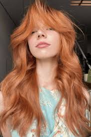 Is yellow goodbye sunshine tee women's cut?