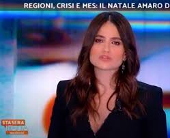 Gentili was born in rome on 9 july 1982. Stasera Italia Rete 4 Veronica Gentili For A Smile