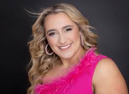 Emma Fincher, Miss Orchid Isle USA for People's Choice Award 2025 Follow  @misshiusa & Like This Photo Vote for your favorite 2025 Miss Hawaii USA  contestant and she could be named this