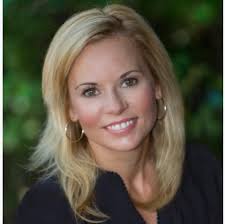 Lori Cauthen's Instagram, Twitter & Facebook