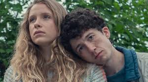 The creators of how to sell drugs online (fast), philipp kässbohrer and matthias murmann, were inspired by a true story. Vohtooo818g6rm