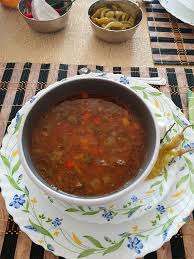 Borş cu varza, fasole si carnita de purcel. Ciorba De Fasole Boabe Diva In Bucatarie
