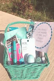 Unique Gifts Bestie Birthday Gift Ideas For Best Friend Female Https Encrypted Tbn0 Gstatic Com Images Q Tbn 3aand9gcrzpoxsx3uh0jshftuyuzt E5euembmpeaawg Usqp Cau