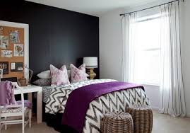 Black walls contrast starkly with a crisp white ceiling and white bedding. Bold Bedroom Color Ideas With Black And White Accents Interior Design Ideas Avso Org