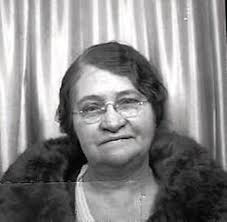 Gertrude Moore Roseberry (1875-1966)