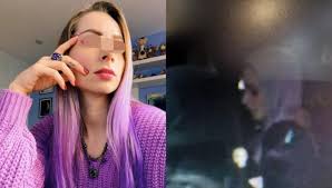 La fiscalía de la ciudad de méxico publicó un comunicado y una foto, donde se aprecia a la influencer yoselinne hoffman detenida. Dywoxirypz1bdm